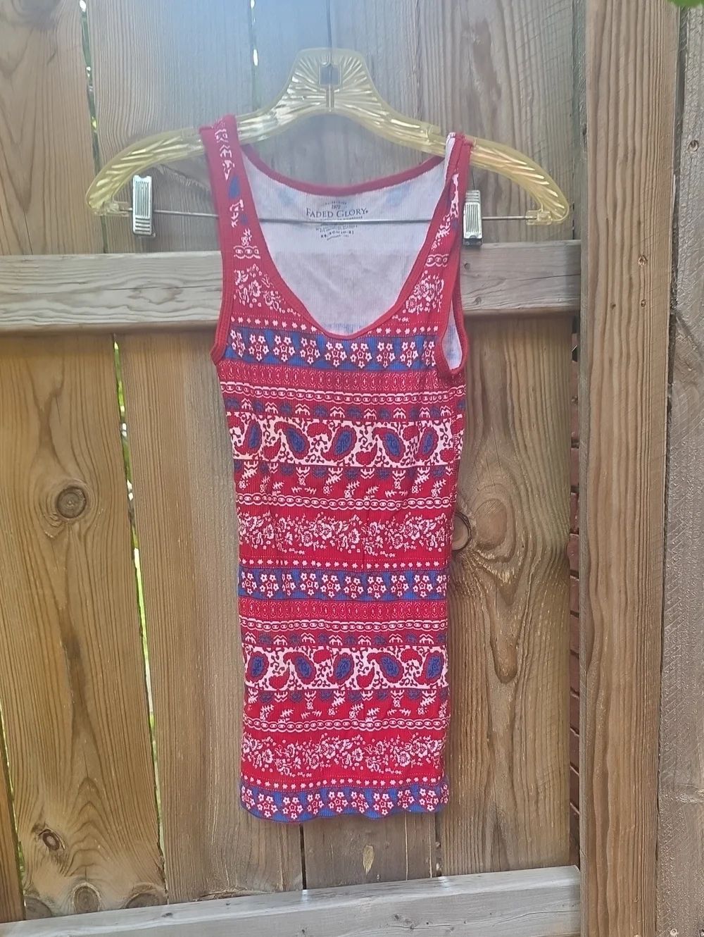 Faded Glory Red Paisley & Floral Tank